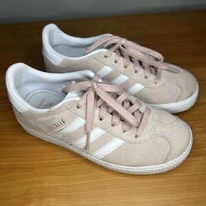 KIDS Adidas Light Pink Suede gazelle Trainers 13 1/2 US Shoes girls